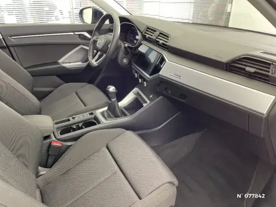 AUDI Q3 - voiture d'occasion - Photo 10