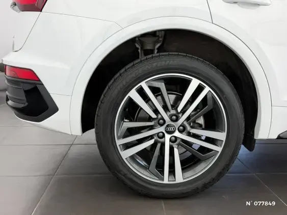 AUDI Q5 SPORTBACK - voiture d'occasion - Photo 19