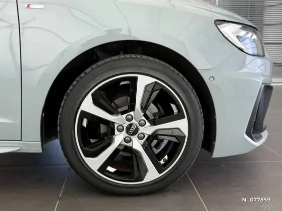 AUDI A1 SPORTBACK II - voiture d'occasion - Photo 4