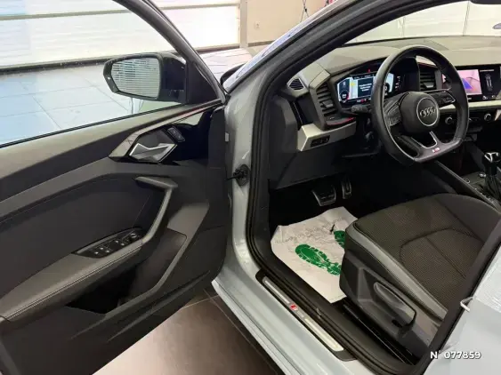 AUDI A1 SPORTBACK II - voiture d'occasion - Photo 14