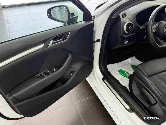 AUDI A3 SPORTBACK IV - voiture d'occasion - Photo 14