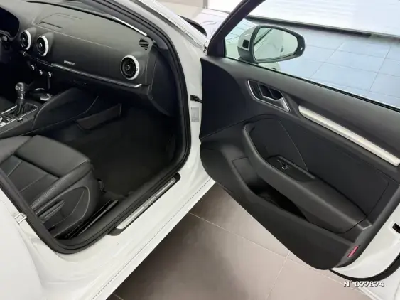 AUDI A3 SPORTBACK IV - voiture d'occasion - Photo 7