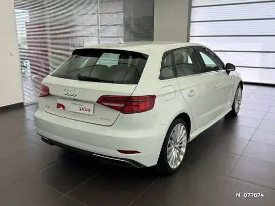 AUDI A3 SPORTBACK IV - voiture d'occasion - Photo 10