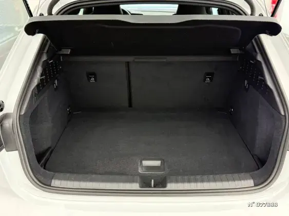 AUDI A3 SPORTBACK IV - voiture d'occasion - Photo 13