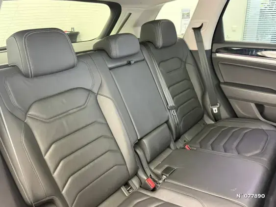 VOLKSWAGEN TOUAREG - voiture d'occasion - Photo 12