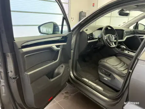 VOLKSWAGEN TOUAREG - voiture d'occasion - Photo 7
