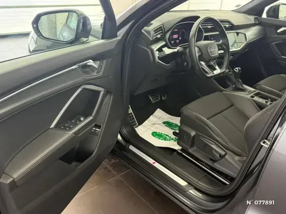 AUDI Q3 - voiture d'occasion - Photo 7