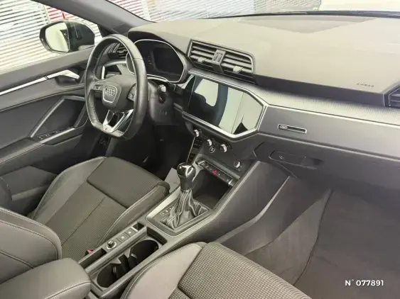 AUDI Q3 - voiture d'occasion - Photo 11