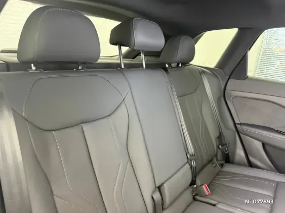 AUDI Q3 HYBRIDE - voiture d'occasion - Photo 12
