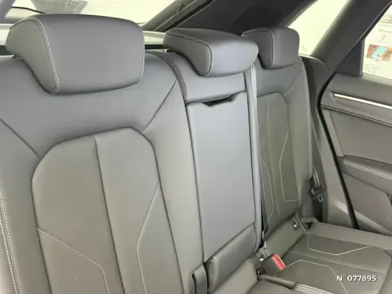AUDI Q3 - voiture d'occasion - Photo 12
