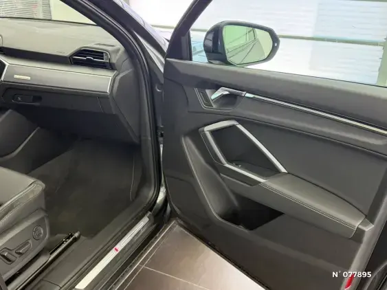 AUDI Q3 - voiture d'occasion - Photo 15