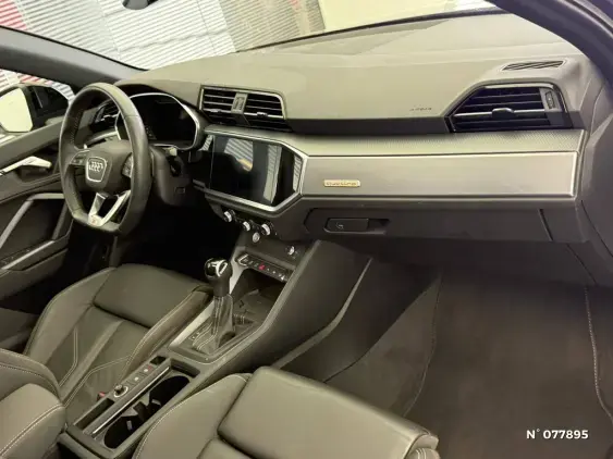 AUDI Q3 - voiture d'occasion - Photo 11