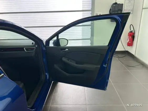 RENAULT CLIO V - voiture d'occasion - Photo 16