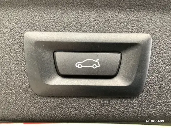 BMW SERIE 1 F40 - voiture d'occasion - Photo 26