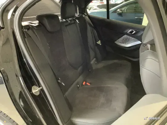 BMW SERIE 1 F40 - voiture d'occasion - Photo 11