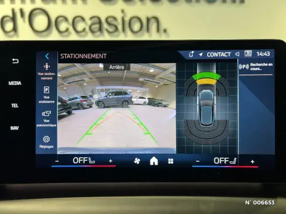 BMW SERIE 1 F70 - voiture d'occasion - Photo 14