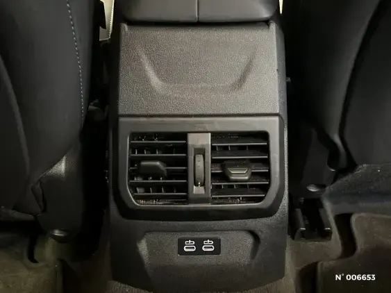 BMW SERIE 1 F70 - voiture d'occasion - Photo 31