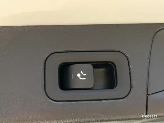 MERCEDES GLB - voiture d'occasion - Photo 28