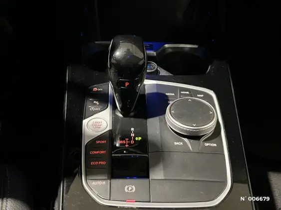 BMW SERIE 1 F40 - voiture d'occasion - Photo 31