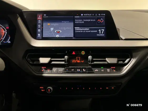 BMW SERIE 1 F40 - voiture d'occasion - Photo 32