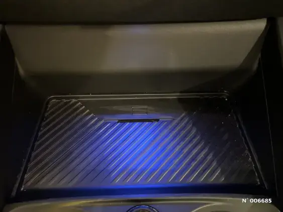 BMW SERIE 1 F70 - voiture d'occasion - Photo 31