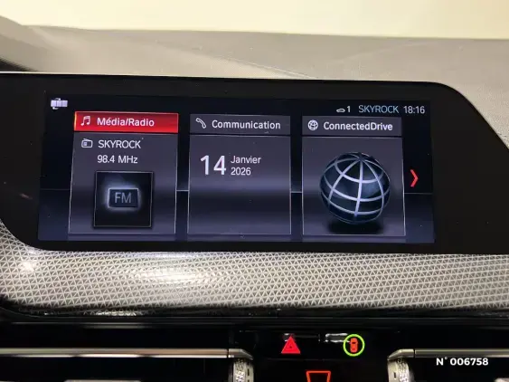 BMW SERIE 1 F40 - voiture d'occasion - Photo 13