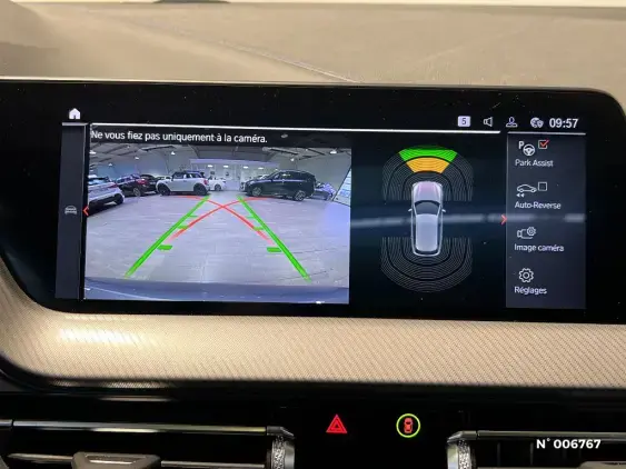 BMW SERIE 1 F40 - voiture d'occasion - Photo 14