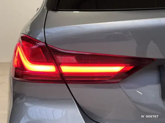 BMW SERIE 1 F40 - voiture d'occasion - Photo 26