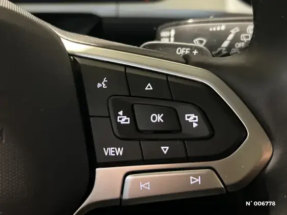 VOLKSWAGEN T-ROC - voiture d'occasion - Photo 34