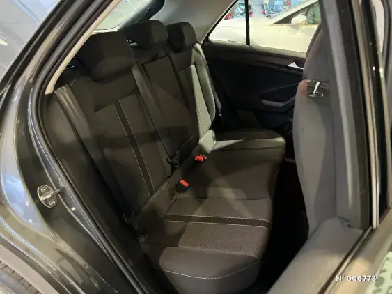 VOLKSWAGEN T-ROC - voiture d'occasion - Photo 11