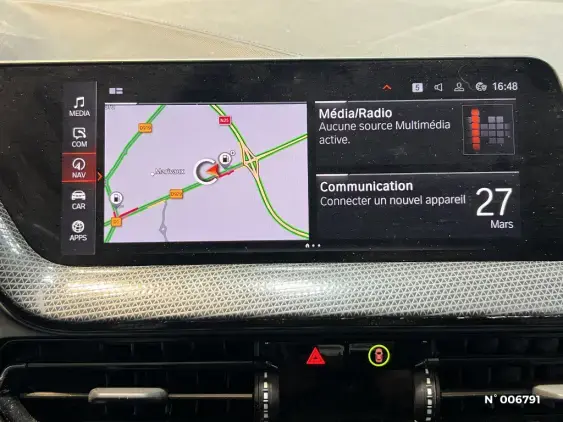 BMW SERIE 1 F40 - voiture d'occasion - Photo 13