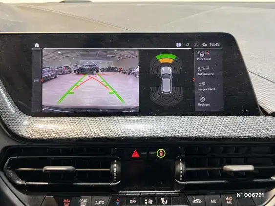 BMW SERIE 1 F40 - voiture d'occasion - Photo 14