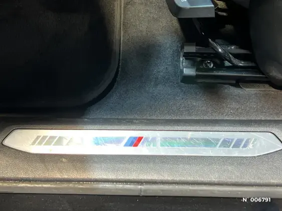 BMW SERIE 1 F40 - voiture d'occasion - Photo 29