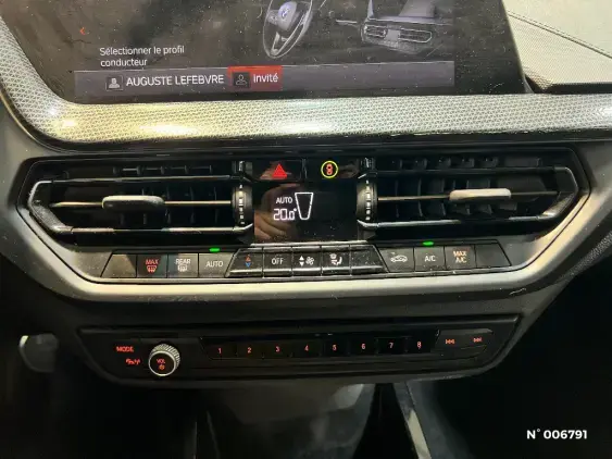 BMW SERIE 1 F40 - voiture d'occasion - Photo 32