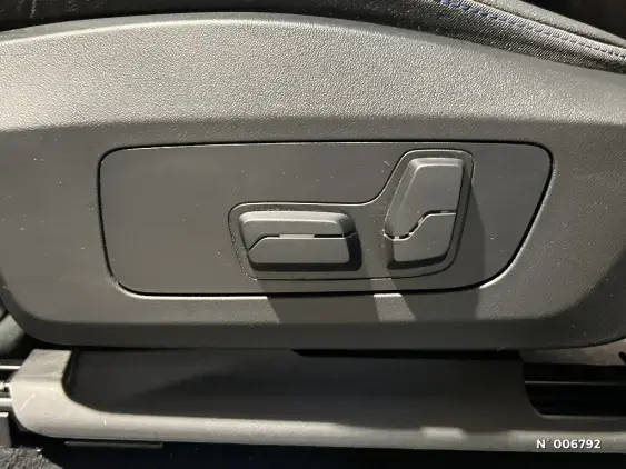 BMW iX1 U11 - voiture d'occasion - Photo 32