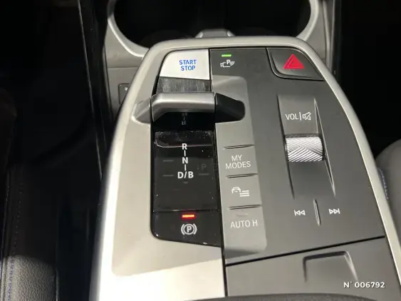 BMW iX1 U11 - voiture d'occasion - Photo 37