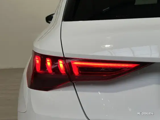 AUDI A3 SPORTBACK IV - voiture d'occasion - Photo 25
