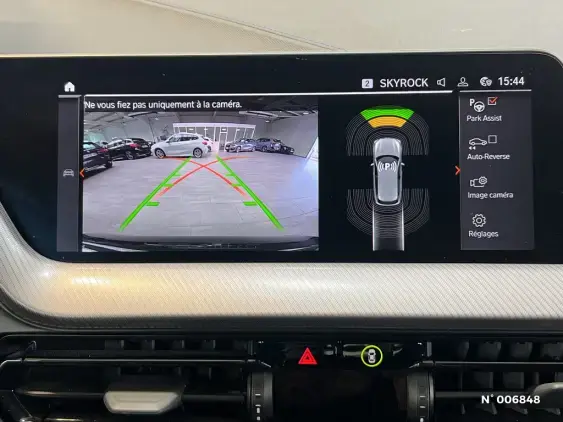 BMW SERIE 1 F40 - voiture d'occasion - Photo 14