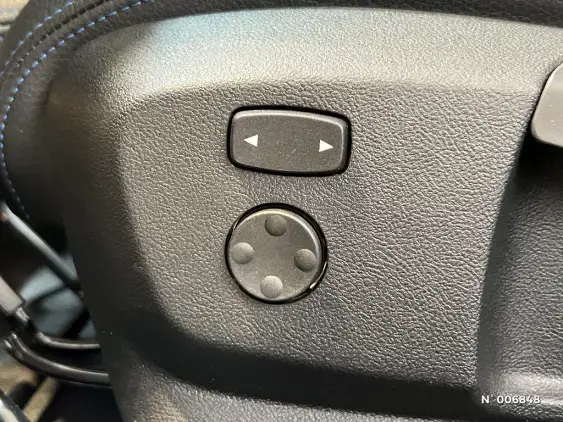 BMW SERIE 1 F40 - voiture d'occasion - Photo 32