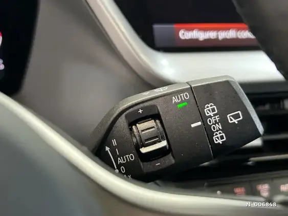 BMW SERIE 1 F40 - voiture d'occasion - Photo 34