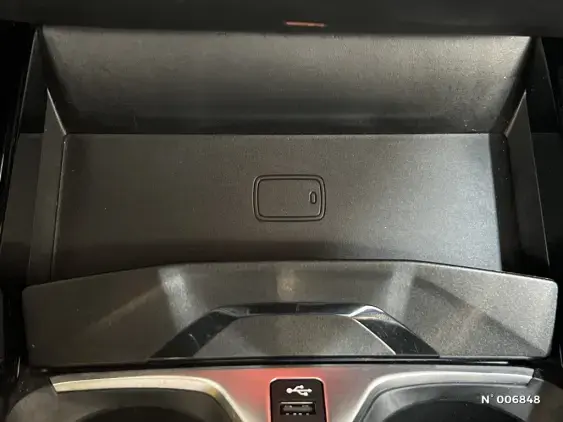 BMW SERIE 1 F40 - voiture d'occasion - Photo 37