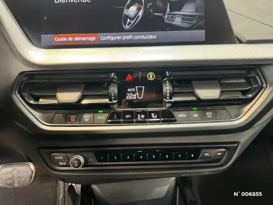 BMW SERIE 1 F40 - voiture d'occasion - Photo 32