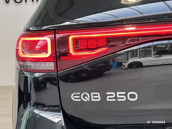 MERCEDES EQB - voiture d'occasion - Photo 26