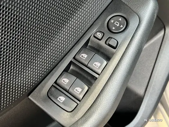 BMW SERIE 1 F40 - voiture d'occasion - Photo 28