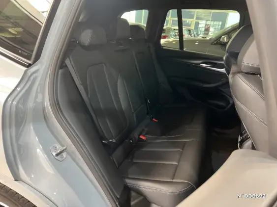 BMW X3 III - voiture d'occasion - Photo 11
