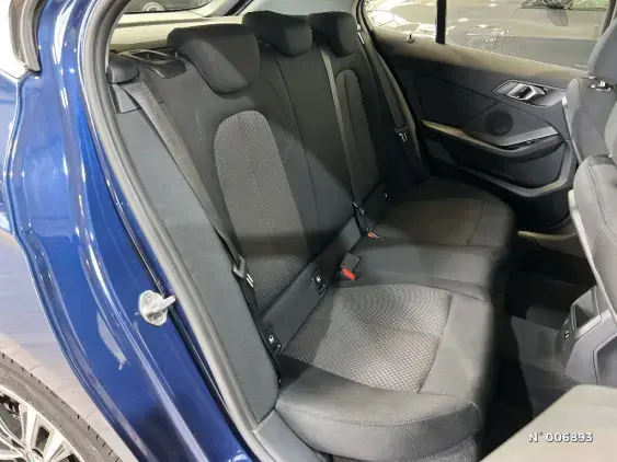 BMW SERIE 1 F40 - voiture d'occasion - Photo 11