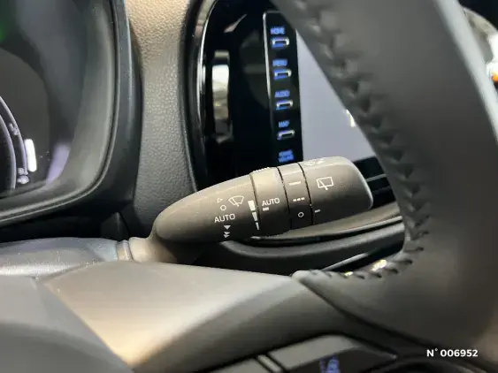 TOYOTA AYGO X - voiture d'occasion - Photo 30