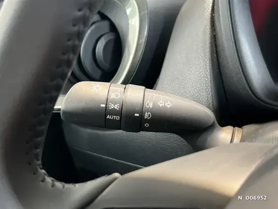 TOYOTA AYGO X - voiture d'occasion - Photo 32
