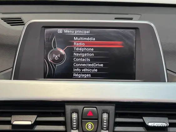 BMW X1 F48 - voiture d'occasion - Photo 13