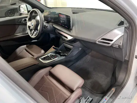 BMW SERIE 1 F70 - voiture d'occasion - Photo 10